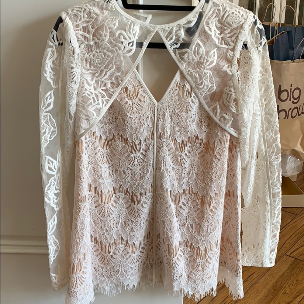 Stylestalker off white lace top